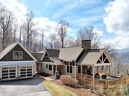496 Weatherwatch Lane sold home in Smoky Mountain Sanctuary, Waynesville, NC