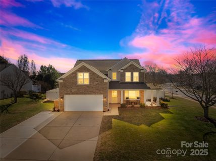 Previously sold for $405,000