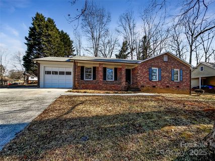 1830 Windy Rush Lane sold home in Kingswood South, Gastonia, NC