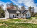 7 Gloria Way sold home in Waynesville, SC