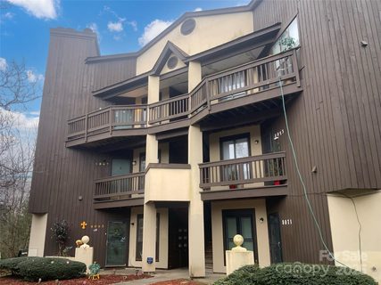 8069 Cedar Glen Drive sold condo in Reflections II, Charlotte, NC
