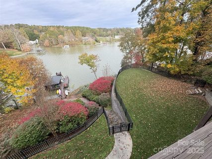 649 46th Avenue Drive sold home in Olde Mill Landing, Hickory, NC