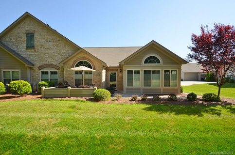2260 Coltsview Lane