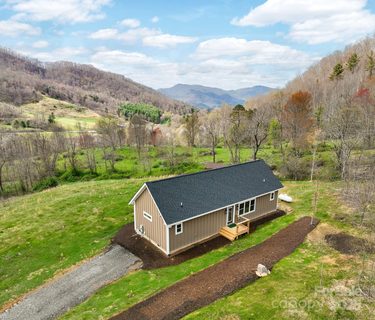295 Split Pine Cove sold home in Split Pine Estates, Clyde, NC
