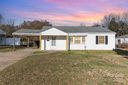 1011 Mcdow Drive sold home in Rock Hill, SC