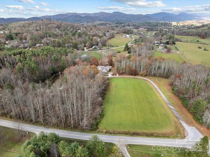 Homes in Southern Visions, Hendersonville