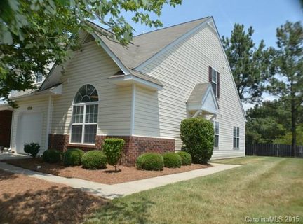 10610 Yellow Rose Lane sold home in Hunter Downes, Charlotte, NC