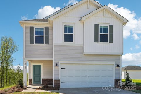5207 Georgette Trail