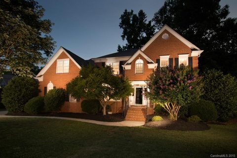 1628 Reverdy Oaks Drive