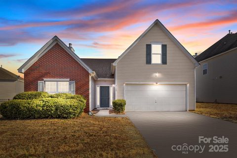 5720 Parkstone Drive sold home in Prestwick, Matthews, NC