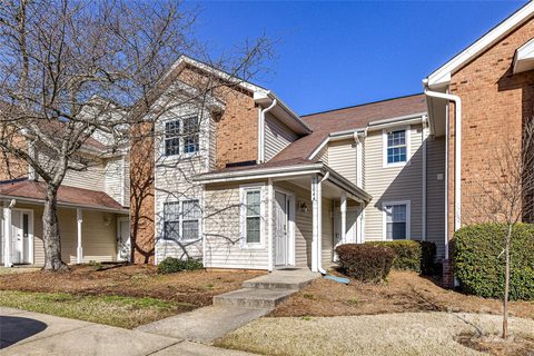 7804 Renaissance Court A sold condo in Renaissance Gardens, Charlotte, NC