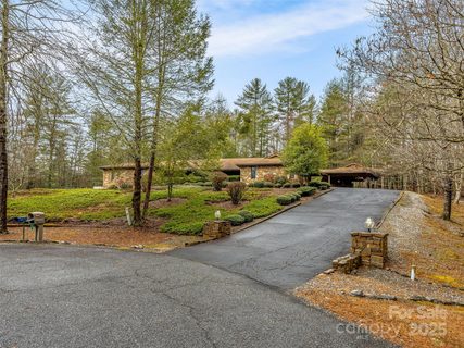 57 Hamilton Drive sold home in Westbridge, Hendersonville, NC