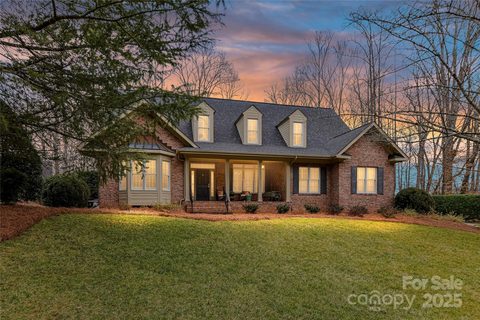 1017 Patrick Johnston Lane sold home in Cabin Woods, Davidson, NC