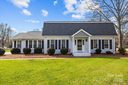 5901 Oakwielde Court sold home in Mint Hill, SC