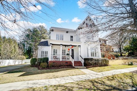 815 Stratford Run Drive
