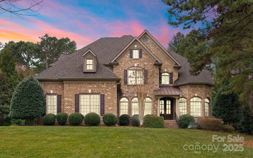 308 Covington Crossing sold home in Waybridge, Weddington, NC