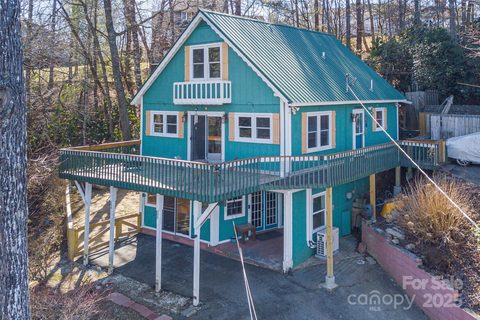 356 Hickory Hill Circle sold home in Hickory Hill, Spruce Pine, NC