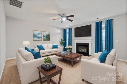 140 N Arcadian Way sold townhome in Cypress Landing, Mooresville, NC