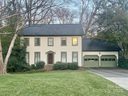 10111 Hanover Woods Place sold home in Charlotte, SC