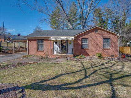 114 Summerglen Drive