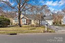13015 Greycrest Drive sold home in Charlotte, SC