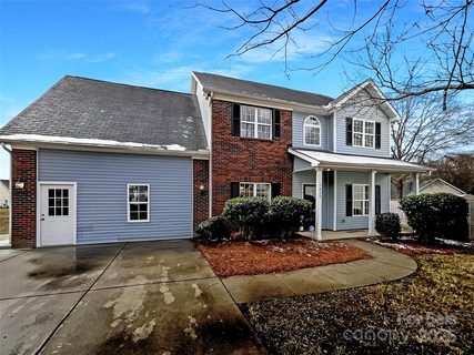 7829 Buddy Holly Road sold home in Rolling Hills, Charlotte, NC