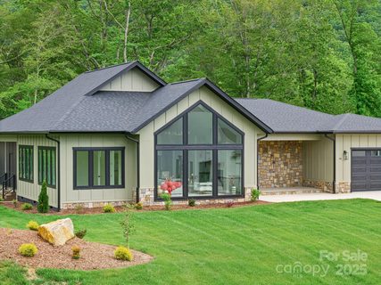 90 Bridgeway Drive sold home in Stoneridge At Hayes Mountain, Candler, NC