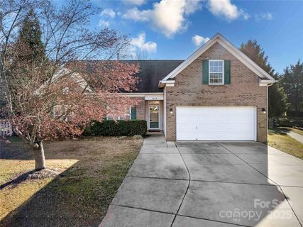 2009 Whippoorwill Lane