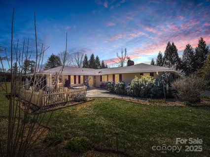 120 Yardley Court sold home in Crooked Creek, Hendersonville, NC