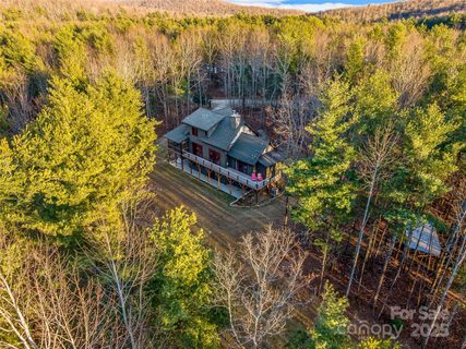 103 Duck Hope Drive active home in Headwaters Lake, Hendersonville, NC