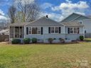 5300 Buckingham Drive sold home in Charlotte, SC