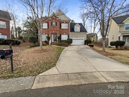 621 Ravenglass Drive sold home in Chadwyck, Fort Mill, SC