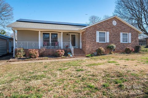 9026 Longview Drive sold home in Westmoreland, Charlotte, NC