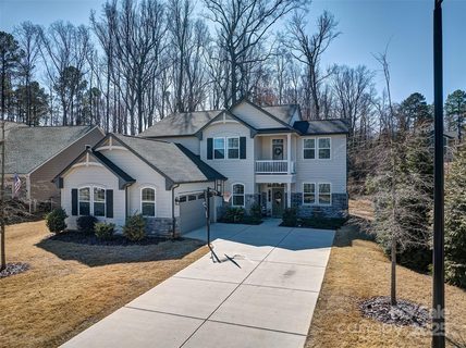5050 Watersail Way sold home in Lake Crest, Lake Wylie, SC