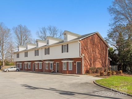 405 Wilson Street sold townhome in Oakland Villas, Rock Hill, SC