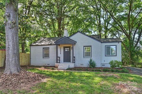 2529 Grimes Street