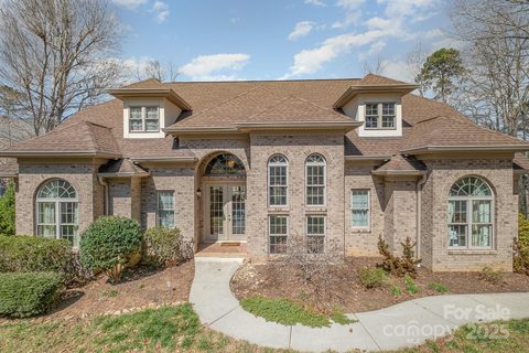 136 Winwood Circle