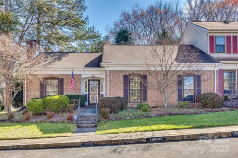 7532 Red Oak Lane sold home in Carmel Hollow, Charlotte, NC