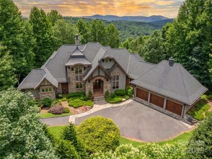 307 Piney Knoll Lane