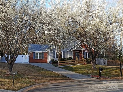 3008 Overlook Trail sold home in Stoneridge, Charlotte, NC