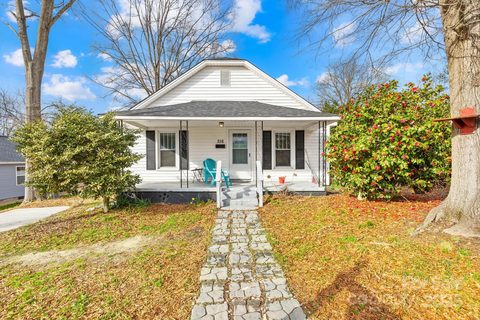 216 Blackwelder Street sold home in Rose Hill, Kannapolis, NC