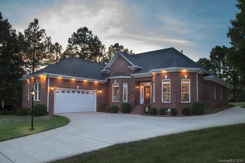 144 Honeysuckle Creek Loop 18 sold home in Honeysuckle Creek, Mooresville, NC