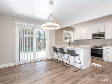 2628 Park Road #F