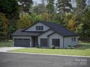 462 Big Hill Drive sold home in Arden, SC