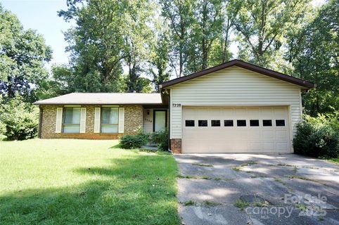 7228 Rollingridge Drive