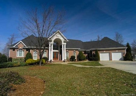 307 Forest Bay Court