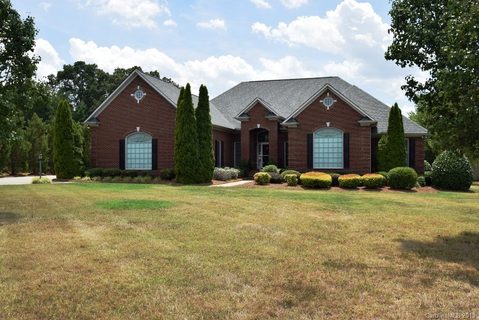 3917 Karrington Place sold home in Karrington, Monroe, NC
