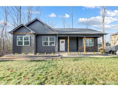 7595 Lakehaven Drive