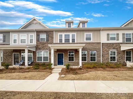 5220 Kinsbridge Drive sold townhome in McEwen Village, Charlotte, NC
