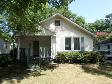 812 Jackson Street sold home in Historic District, Gastonia, NC